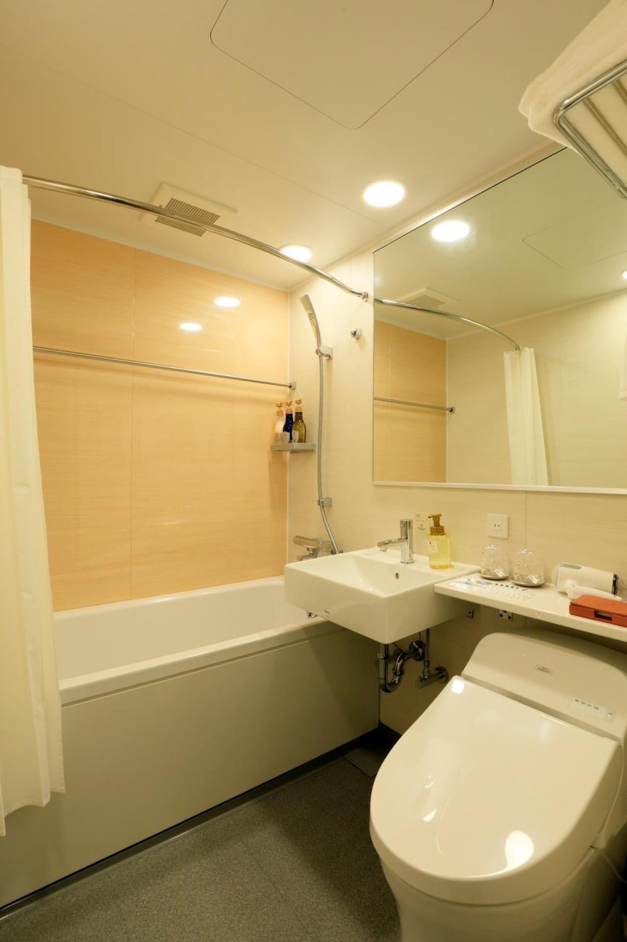 Executive King Room - Non-Smoking