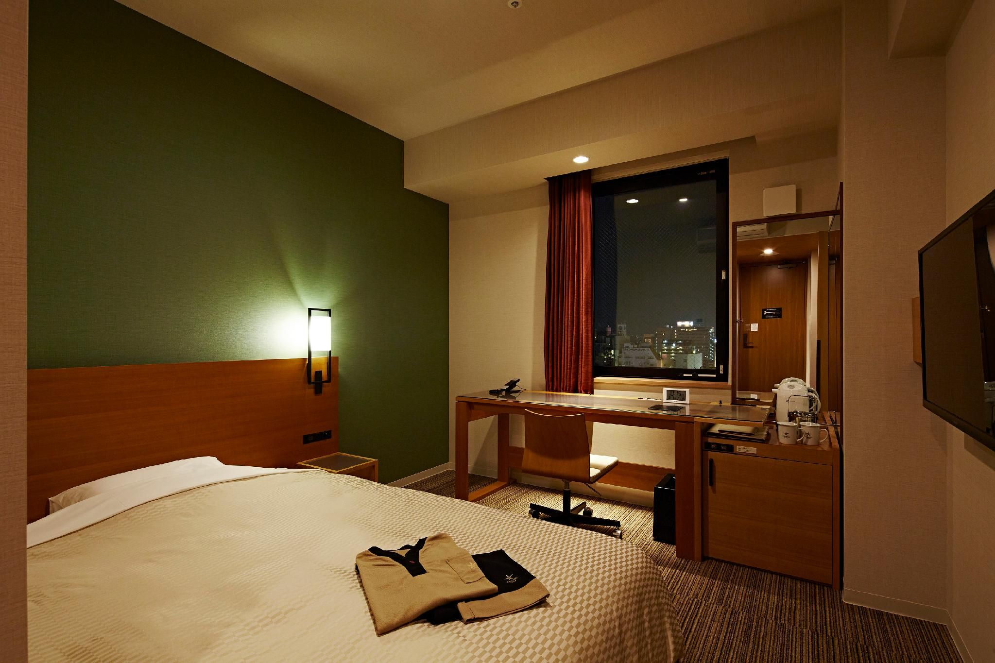 Double Room for 1 Person - Non-Smoking