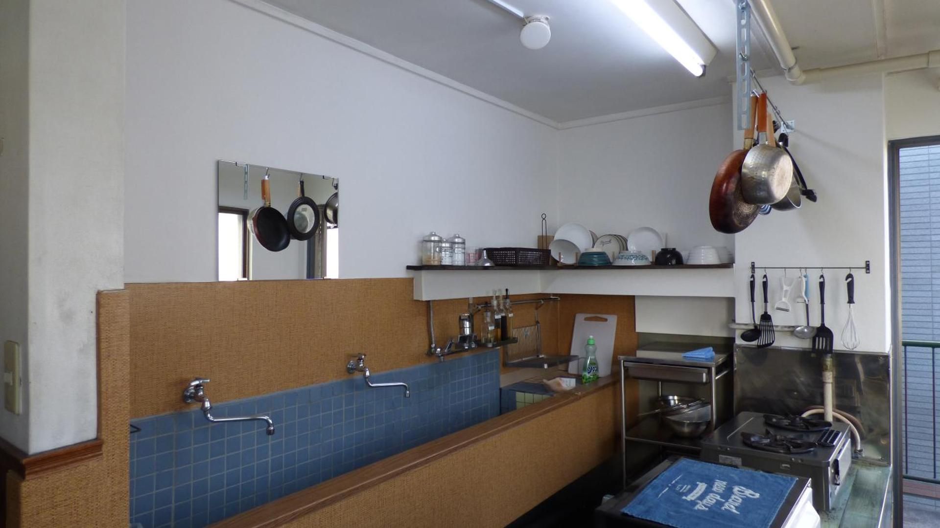 Standard dormitory male