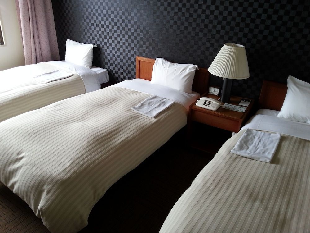 Standard Triple Room, River View