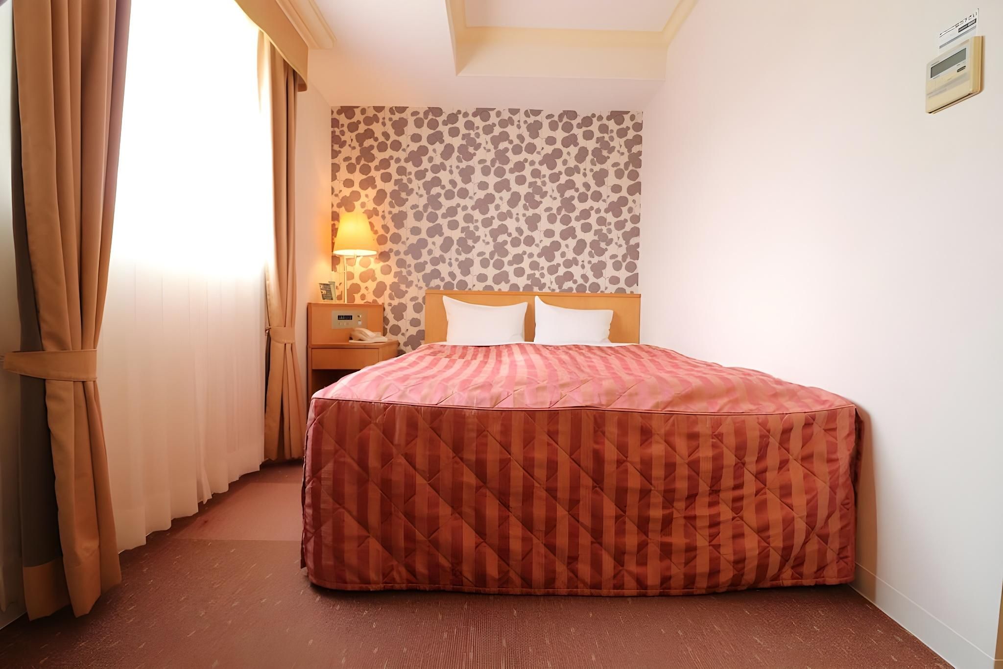 Double Room with Shower - Smoking