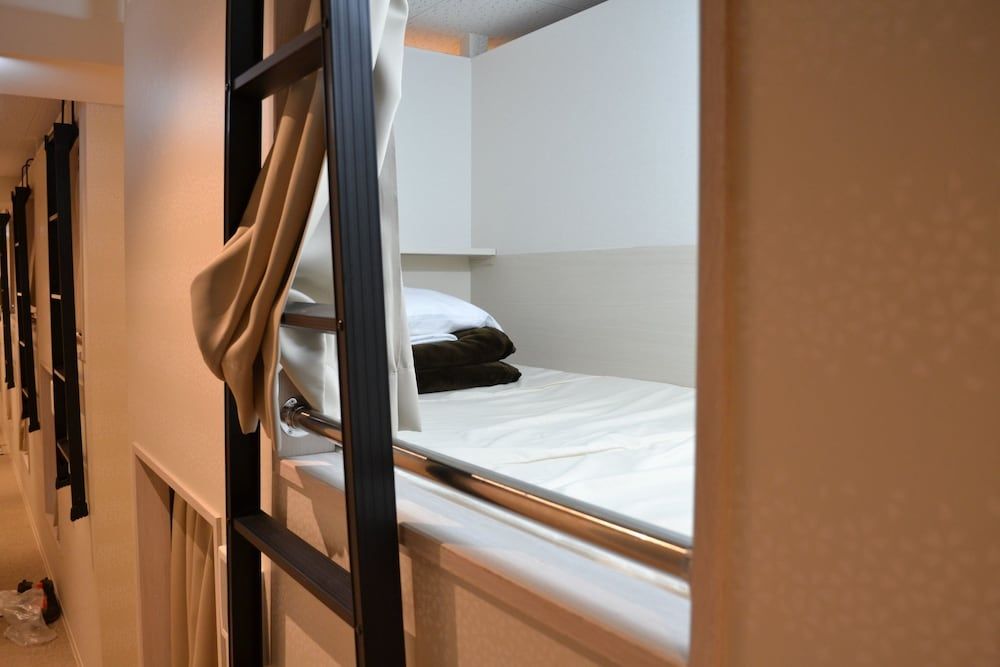 undefined 1 Night 1980 Hostel Tokyo 6