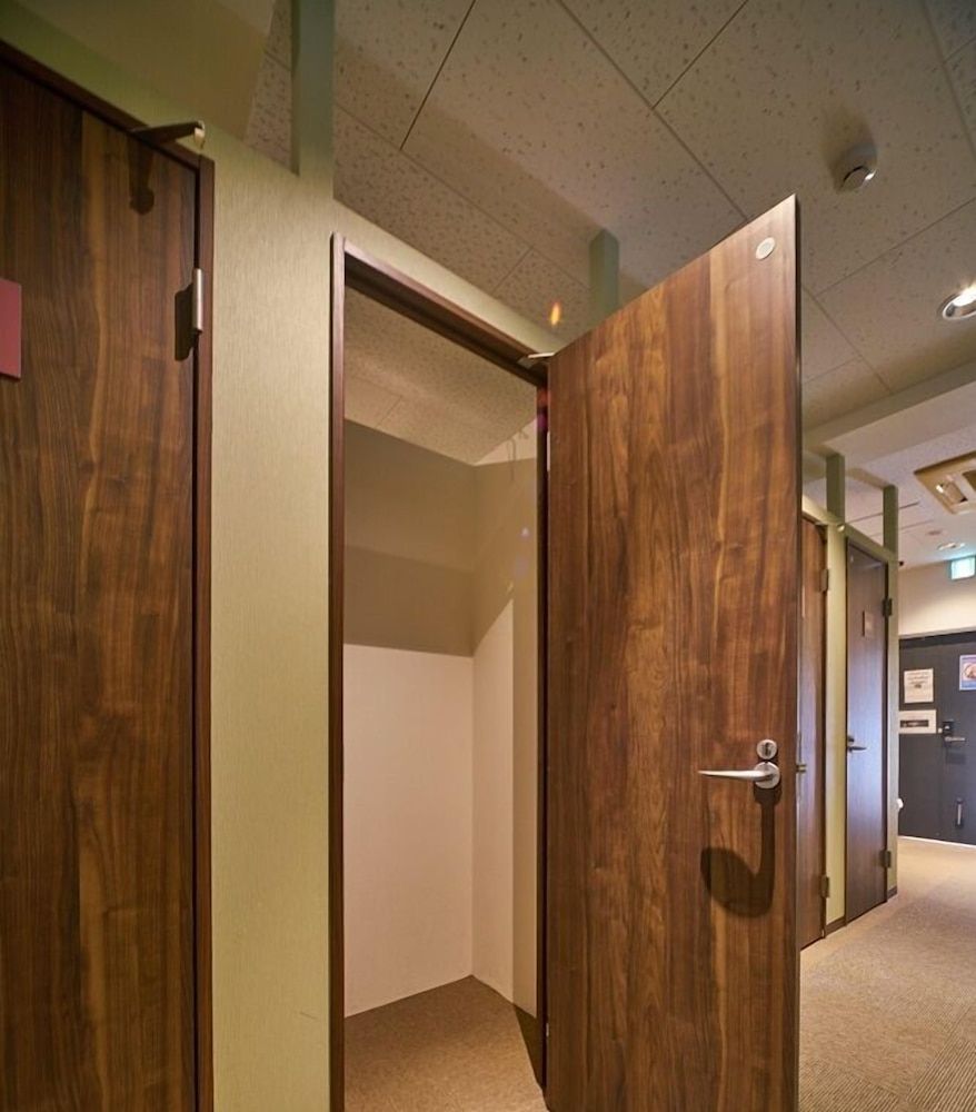 1 Night 1980 Hostel Tokyo Capsule Room for Female 6