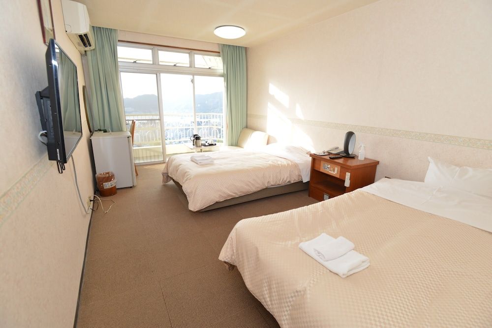 Main Building - Twin Room(14m) / Harbour View / Non-Smoking