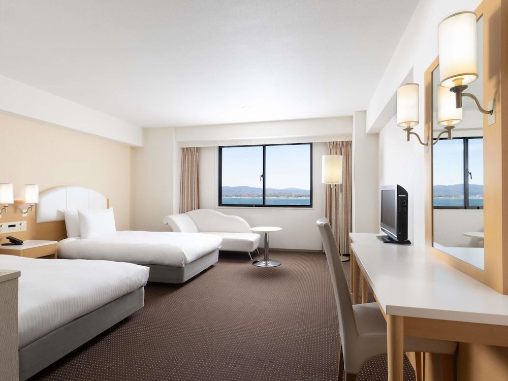 Standard Room, 2 Twin Beds (Shower Booth)
