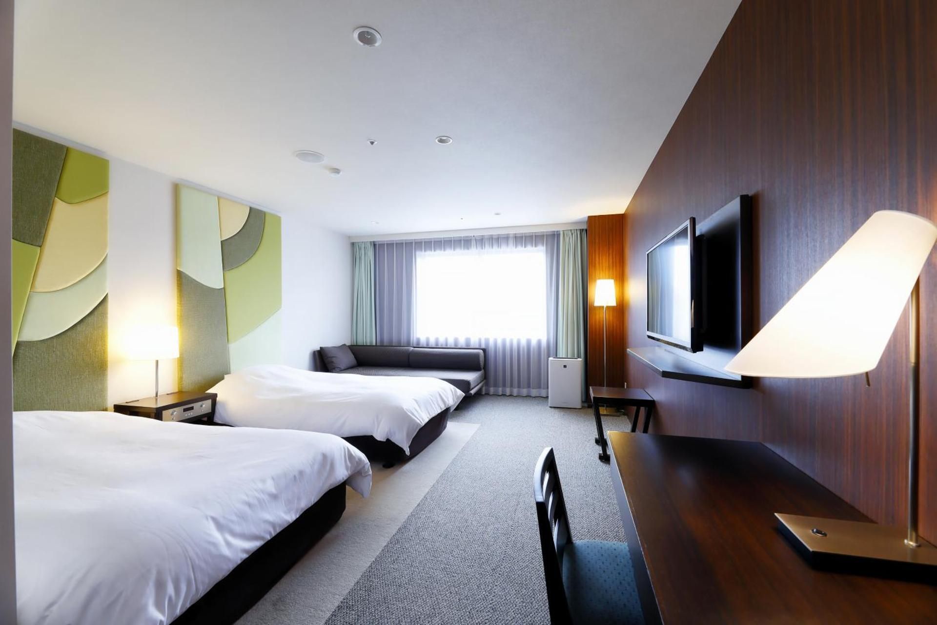 Standard Room with 2 single beds, Forest view.