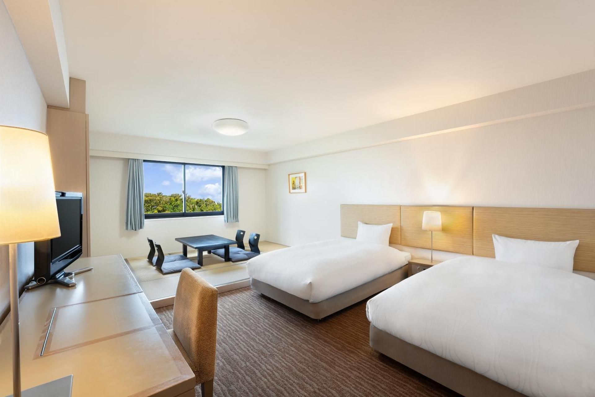 Classic Japanese-Western Style Twin Room with Forest View