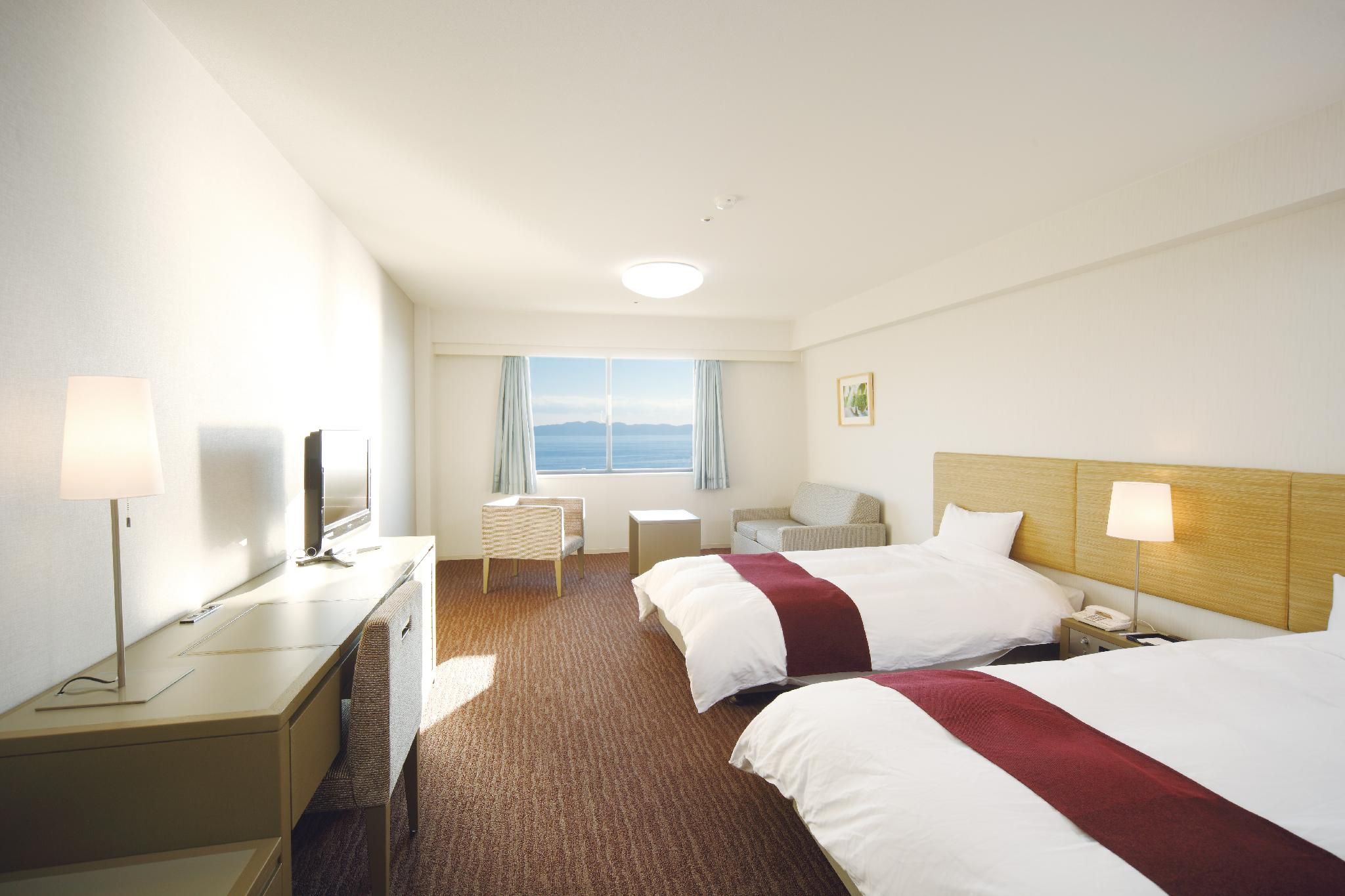 Classic Room with 2 Single Beds