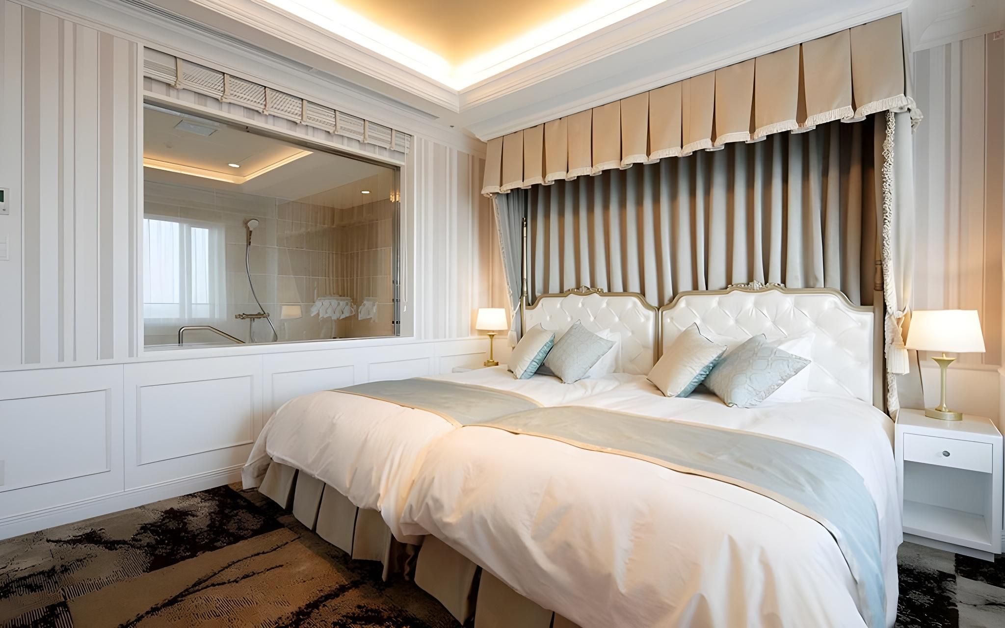 Premium Suite