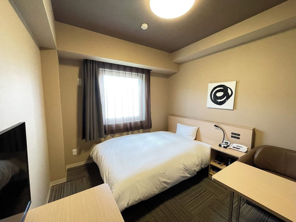 Standard Single Room, Non Smoking (With Smoking Area on the Floor)