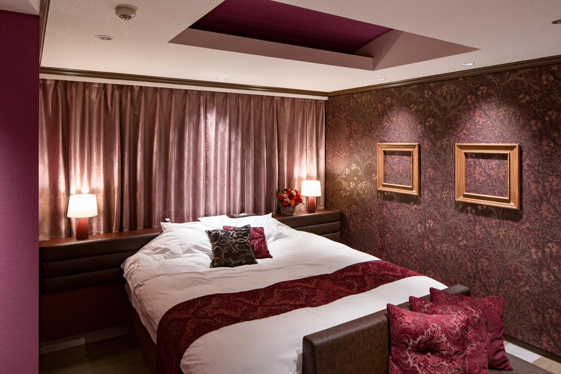 Deluxe Double Room Selected at Check-in