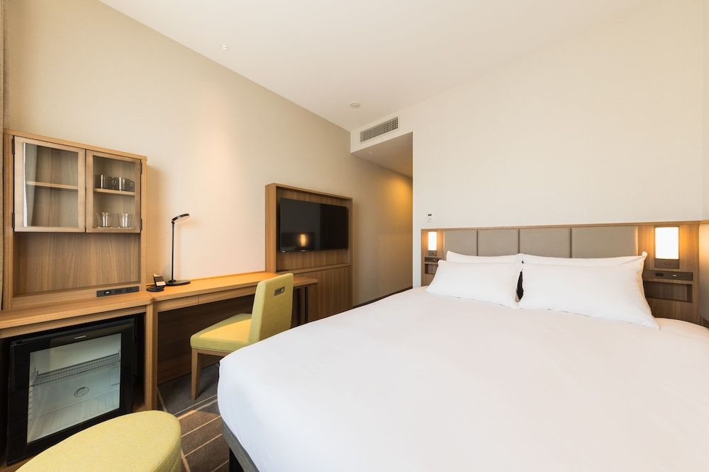 undefined JR-East Hotel Mets Mejiro 3