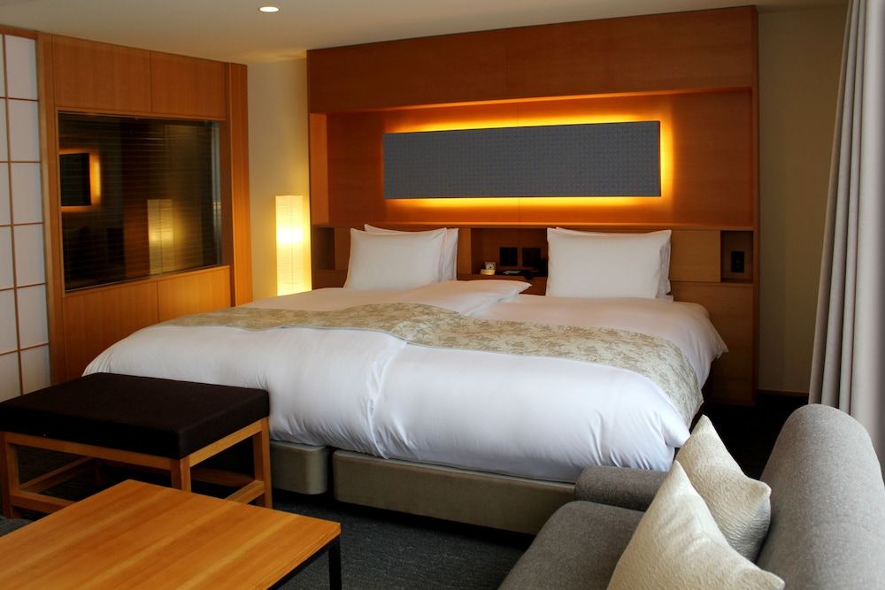 Deluxe Double Room, 1 Queen Bed, Non Smoking(Travelers' Choice Best of the Best 2020)