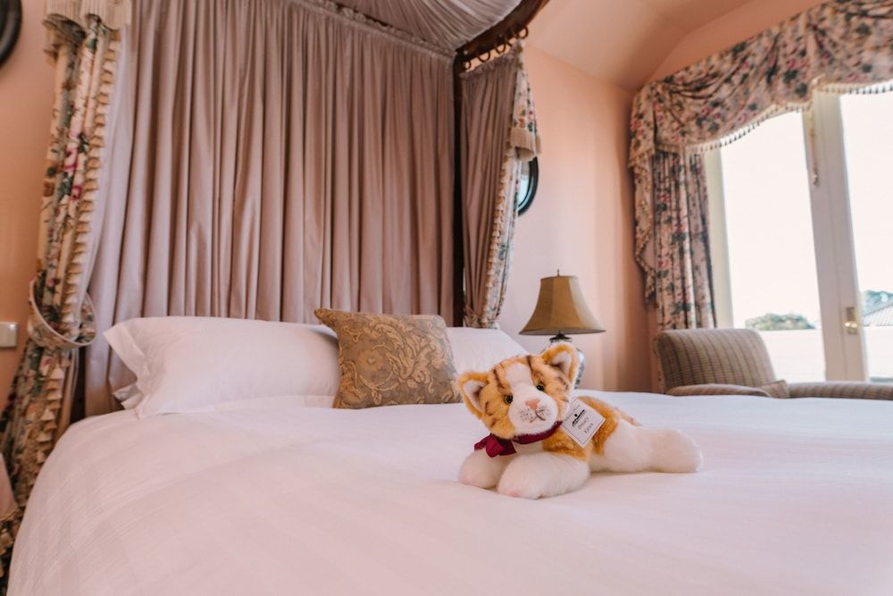 Chateau Yering Hotel Yering Suite 2