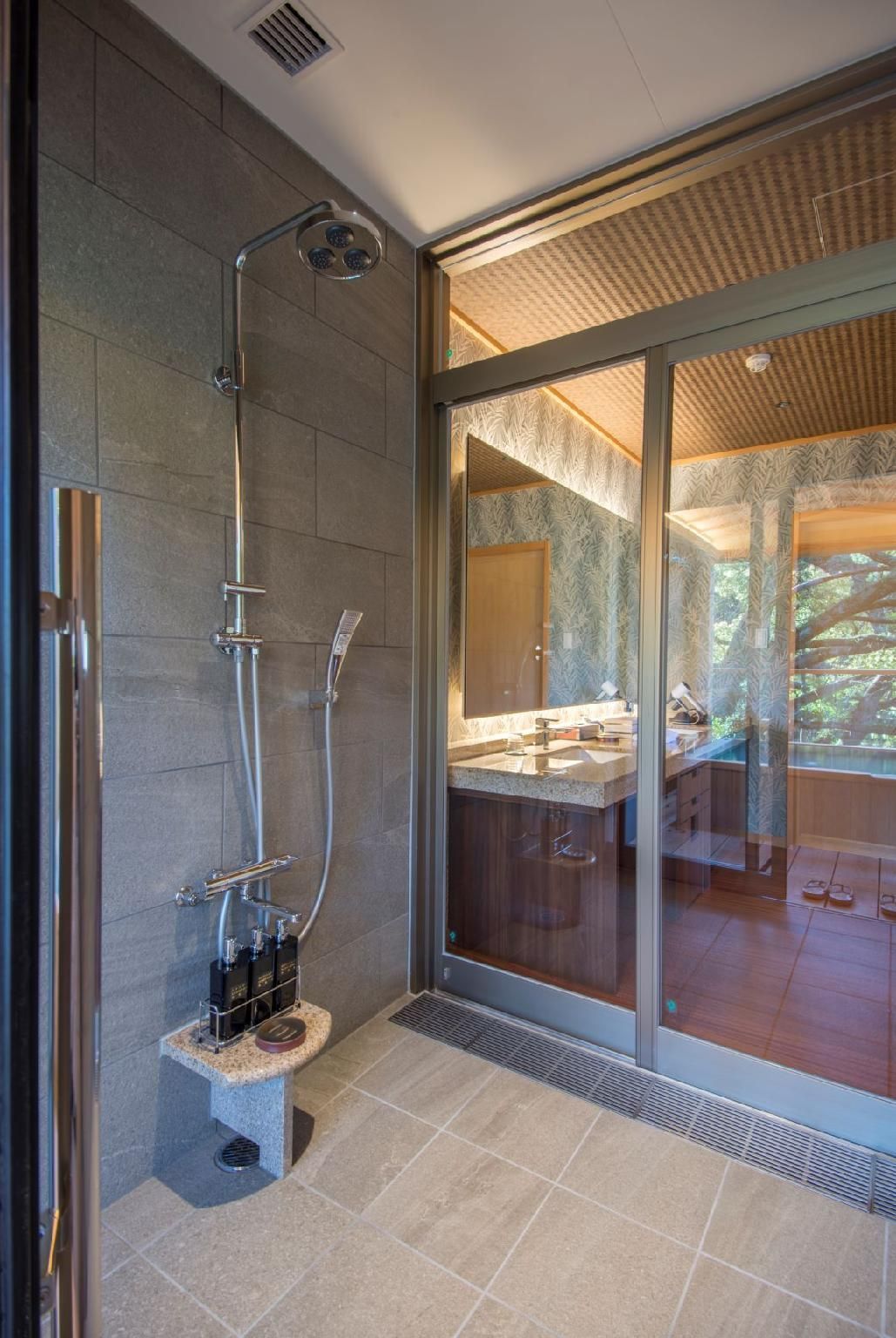 Villa with Open-Air Bath
