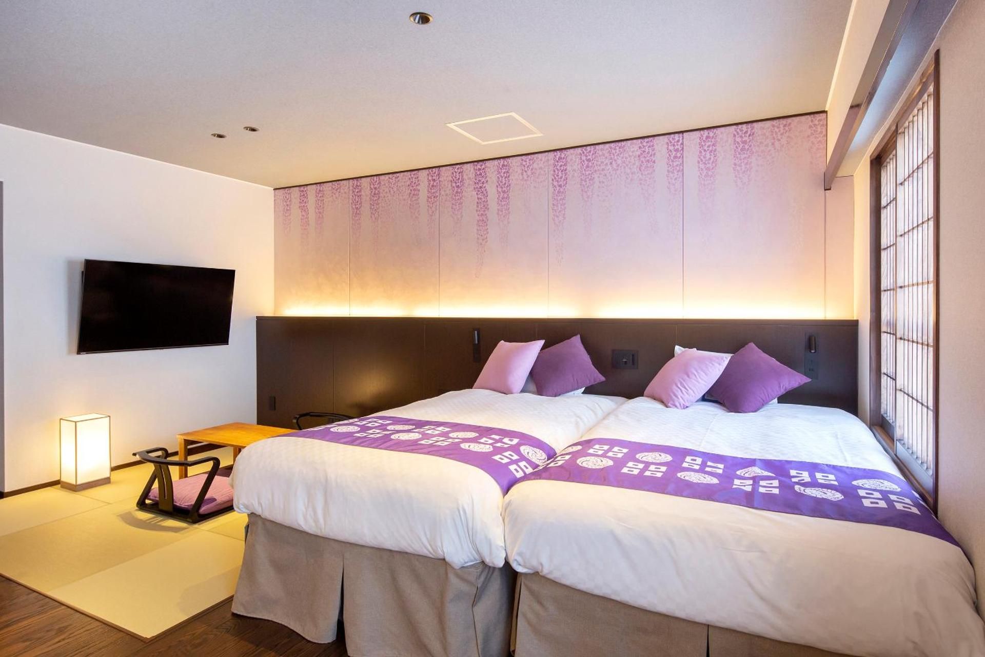 Deluxe Twin Room with Tatami Area with Shower
