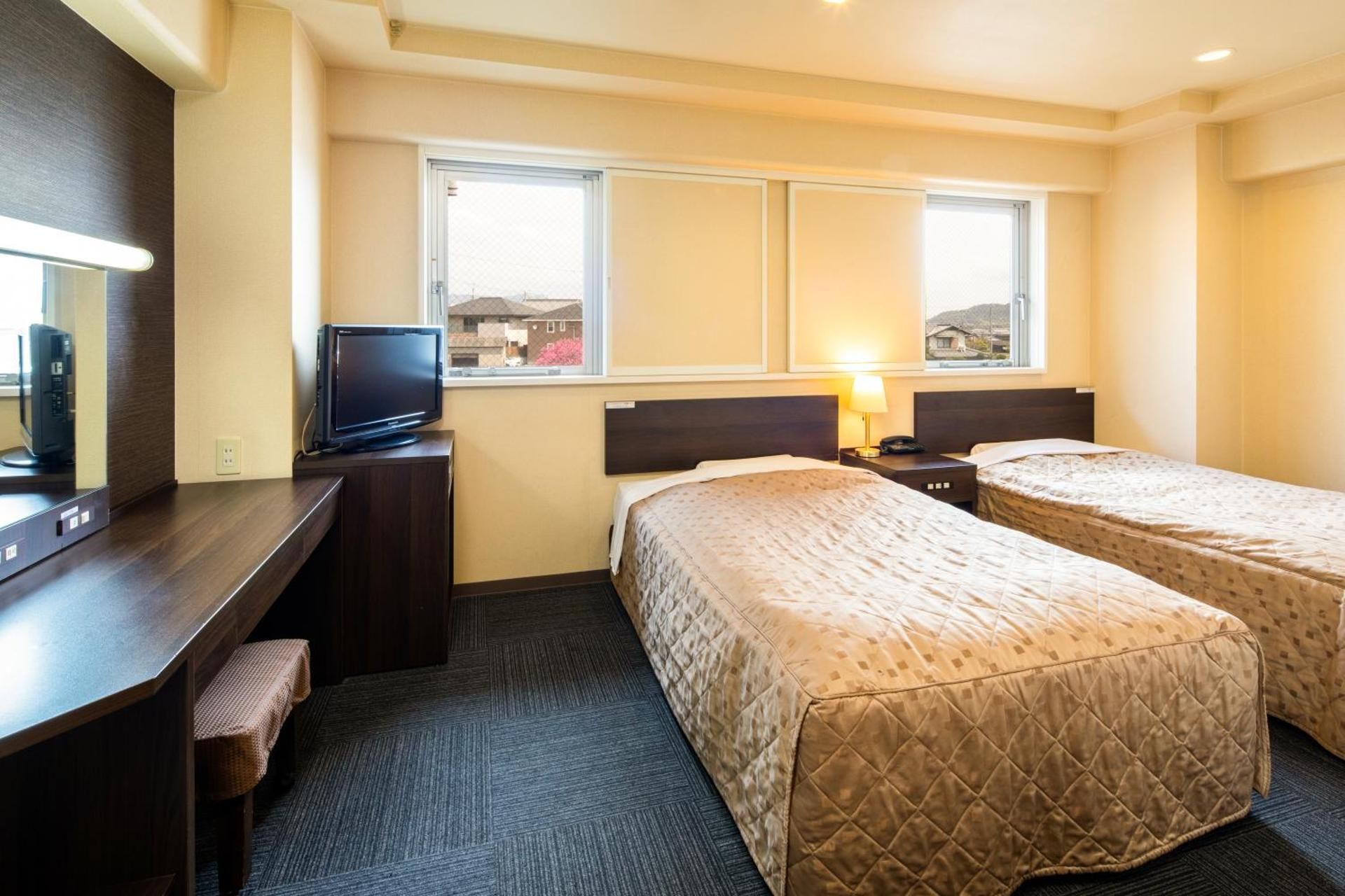 Economy Twin Room