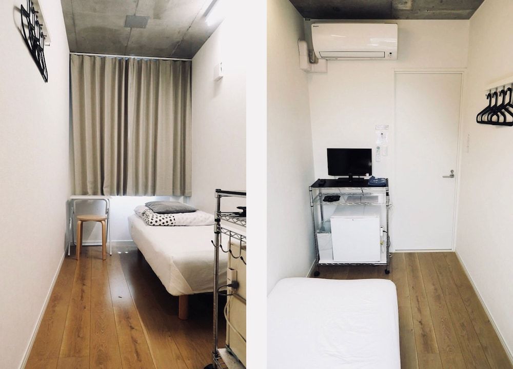 undefined Kangaroo Hotel SIDE B 2