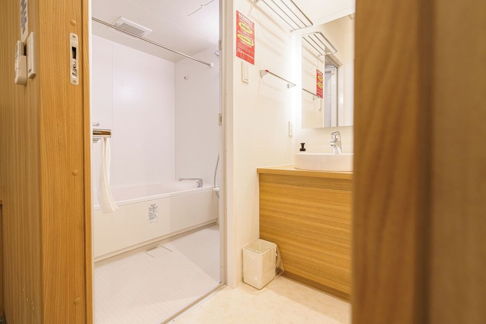 Sakura Garden Hotel Standard Twin Room, Non Smoking 6