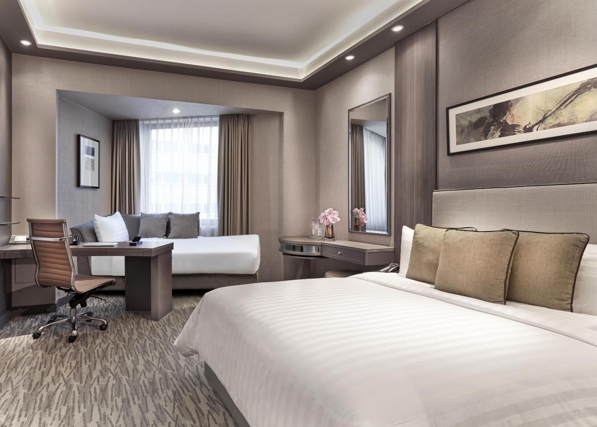 Deluxe Family Queen Bed