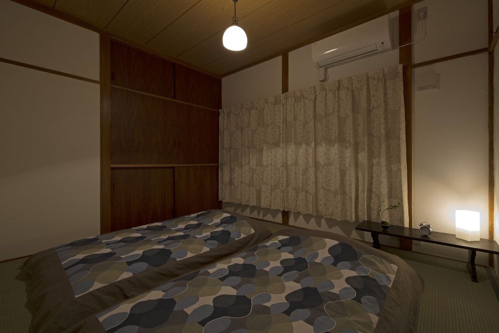 undefined Sheena and Ippei - Hostel 7