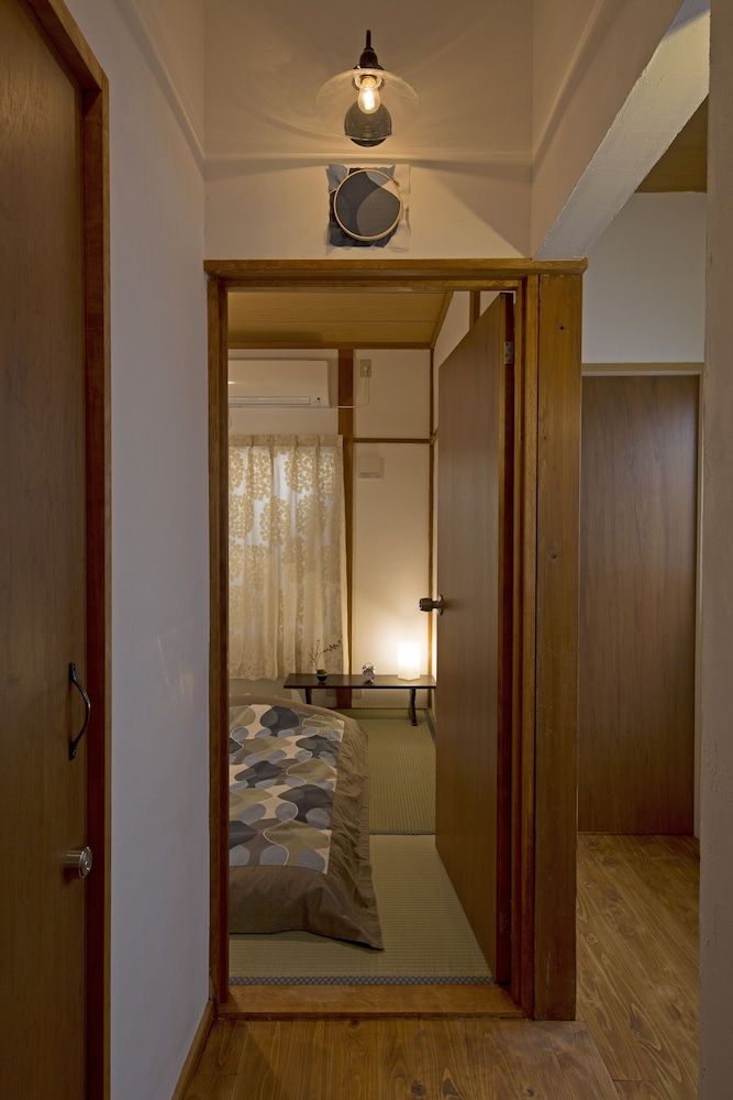 undefined Sheena and Ippei - Hostel 8