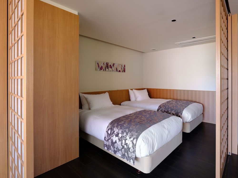 Superior Room, Non Smoking (kitchen, south wing)