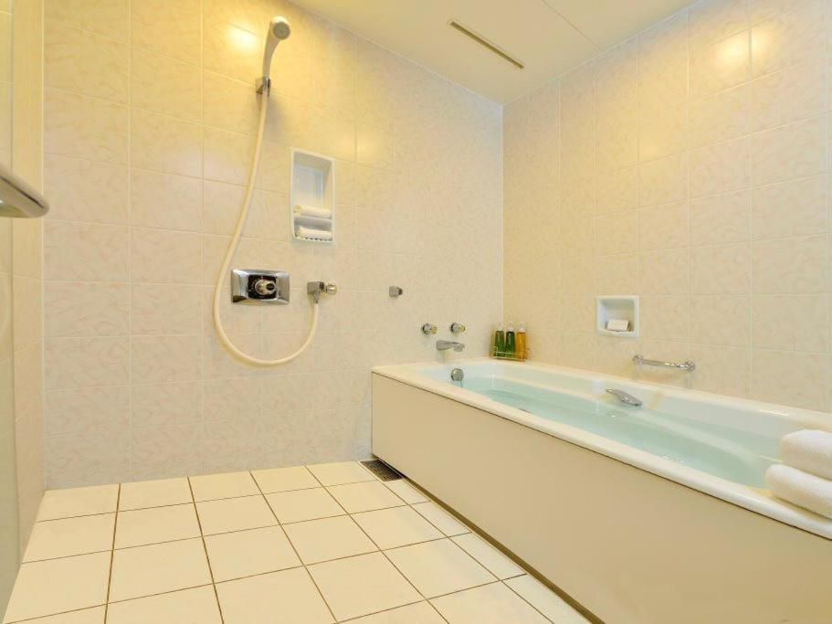  [NEW] Standard Room - Lower Floor - Non-Smoking