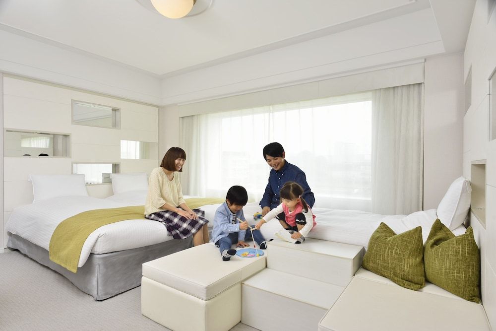 Standard Room - Lower Floor - Non-Smoking (extra beds for person over age of 7)