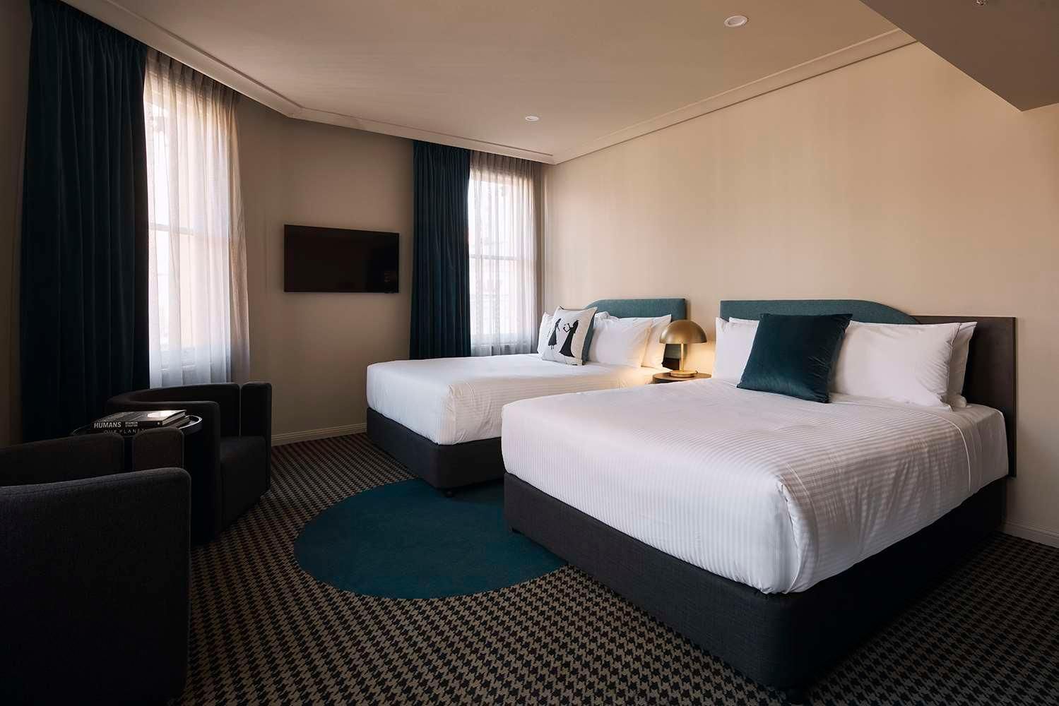 Queen Queen Suite