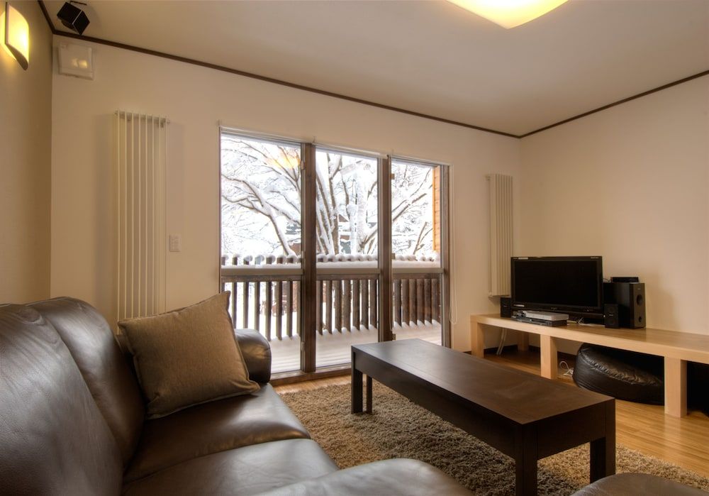 2 Bedroom Townhouse 1