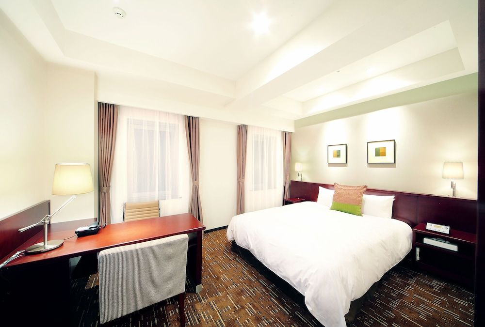 Standard Double Room, Smoking