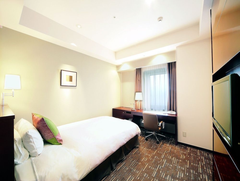 Economy Single Room, Smoking