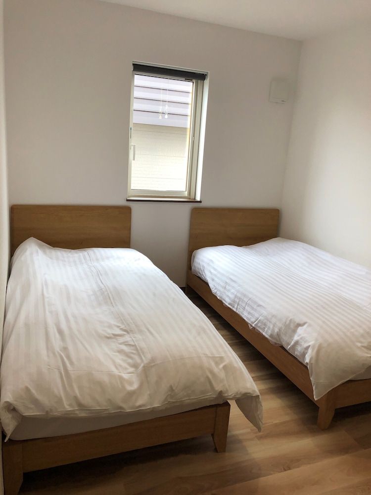 Minshuku Cress Twin Room 2