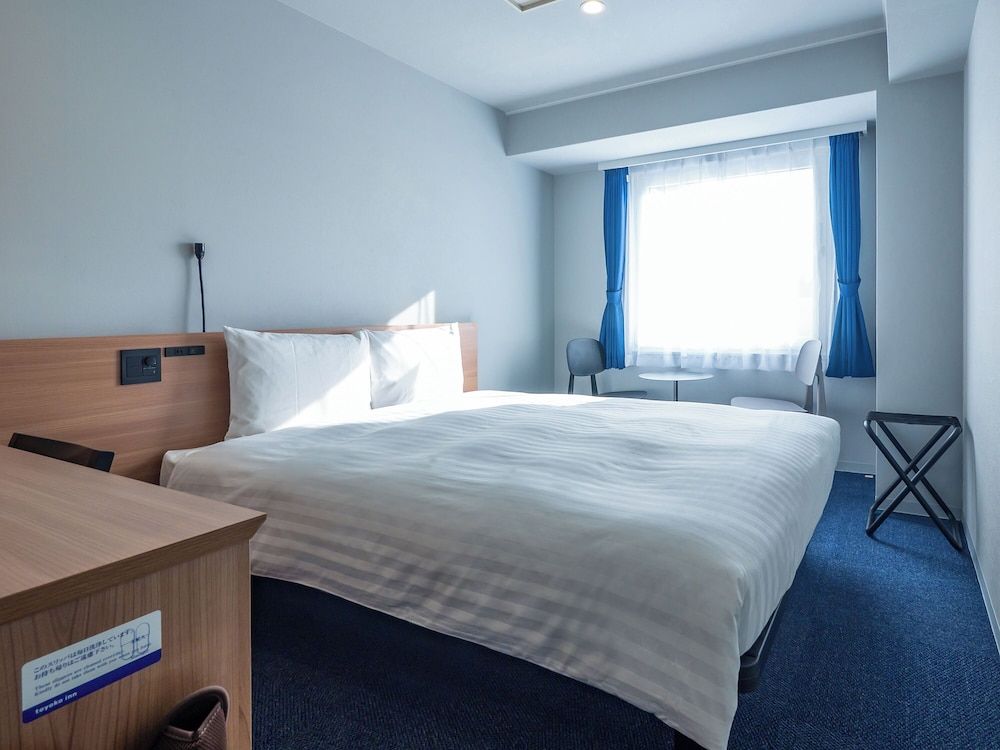 Standard Double Room, Smoking