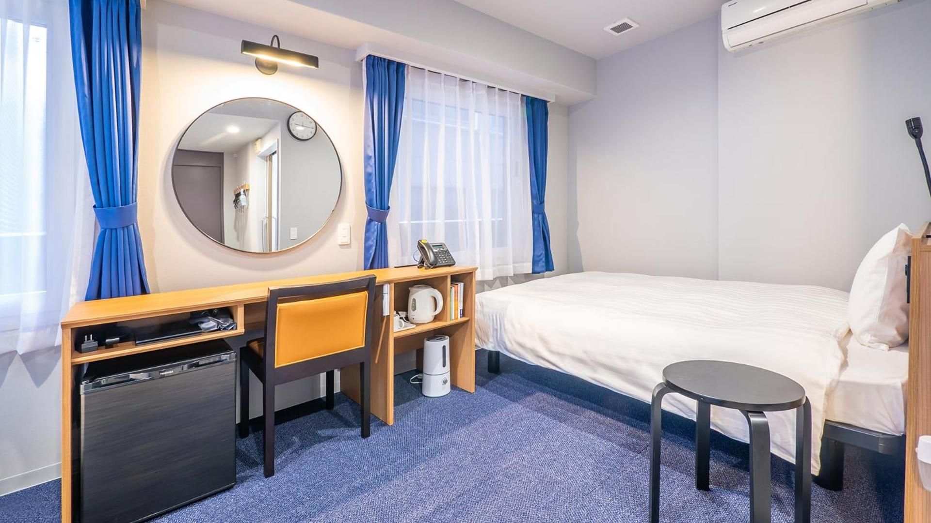 Accessible Twin Room - Non-Smoking