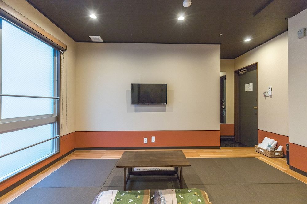 undefined Asakusa No Yado Hanaakari