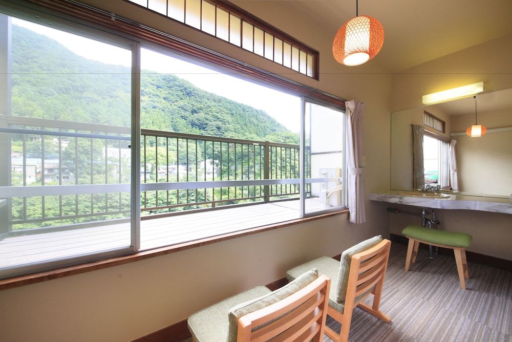 Japanese Style Room with No View