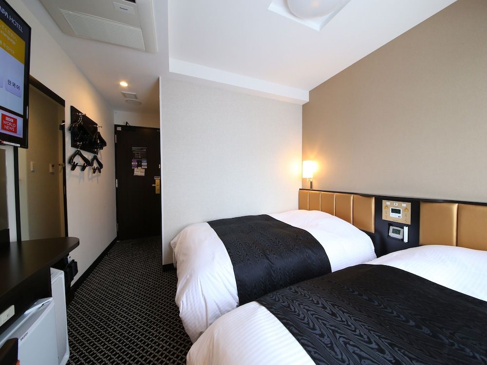 undefined APA Hotel Asakusa Tawaramachi Ekimae 4