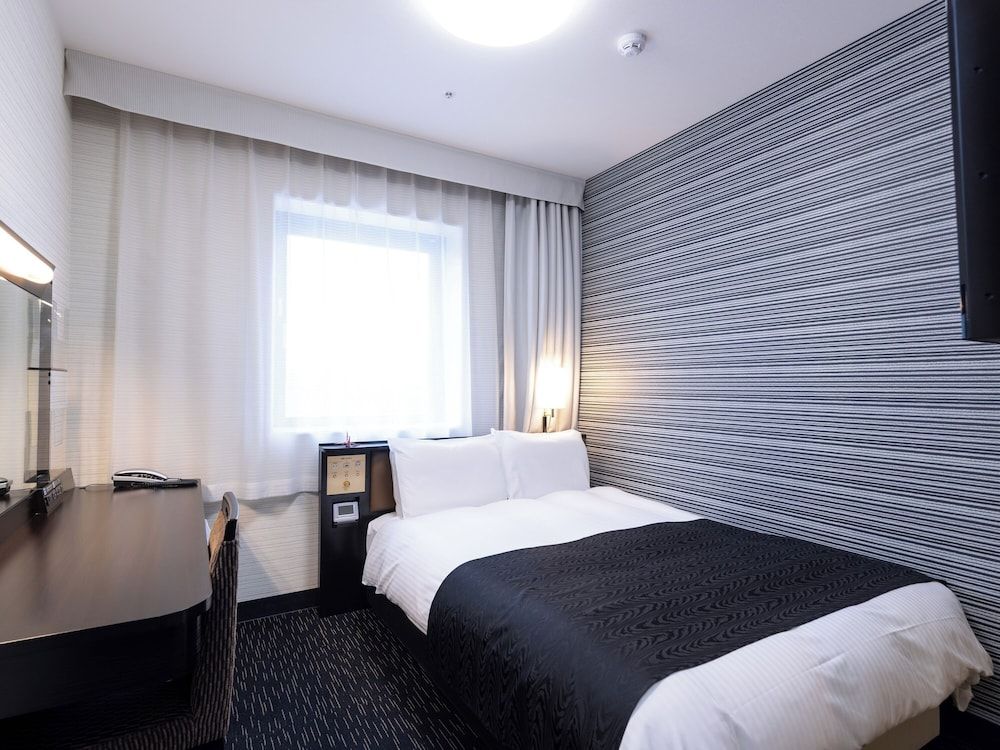 Top floor (8th floor) Double Bed, Non Smoking