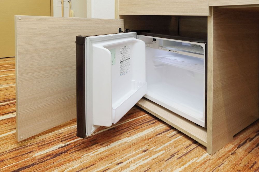 Keio Presso Inn Akasaka [Renovated] Double Non-Smoking 2 Pax (Room size 12 SQM, Bed width 140 cm) 4