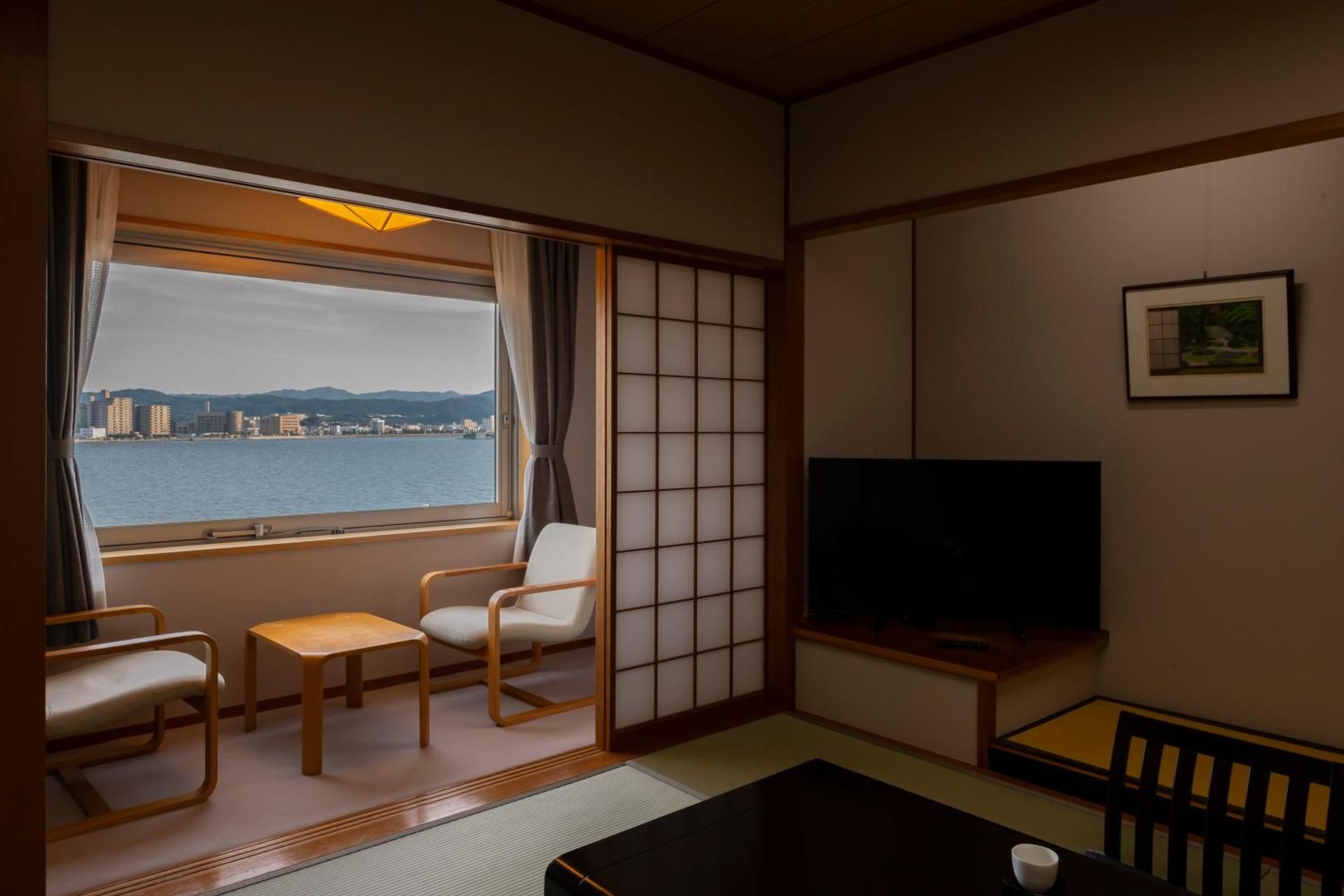 Japanese-Style Room