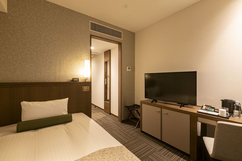 Superior Single Room, City View, Non Smoking (New Main Building)