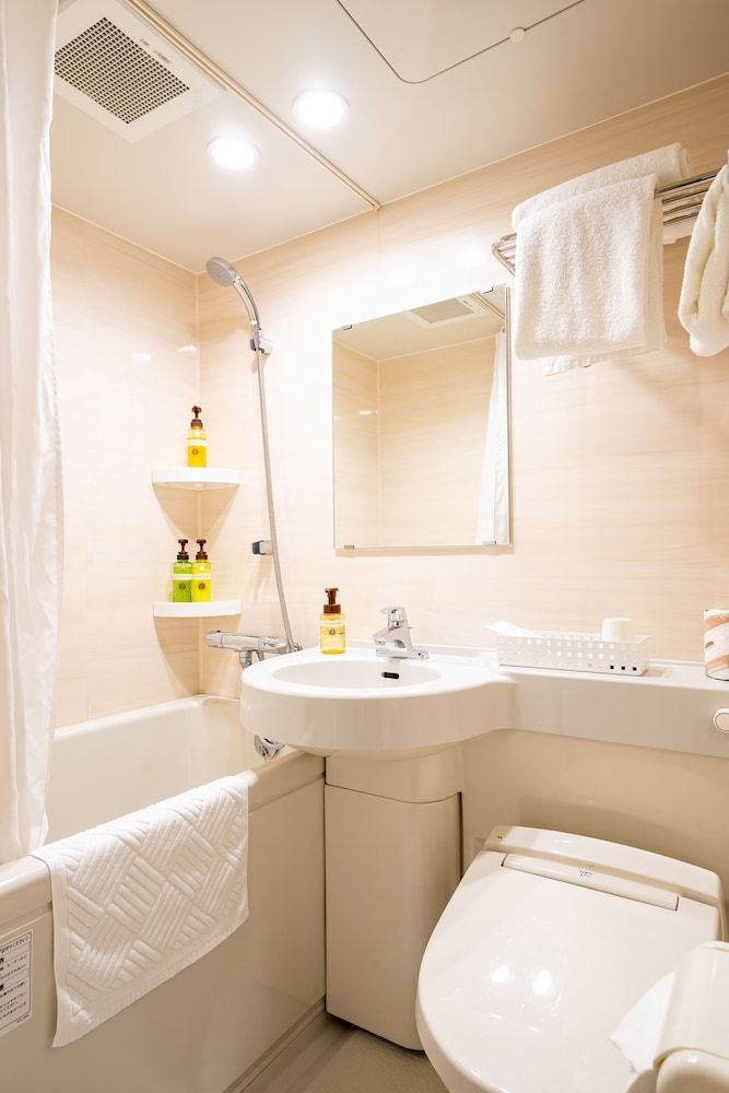 undefined Red Roof Inn Kamata 8