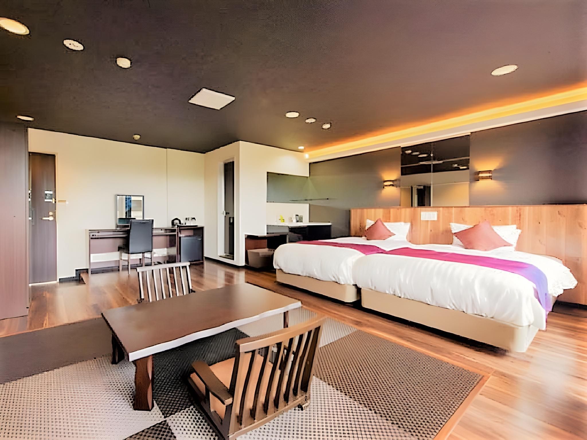 Junior Suite