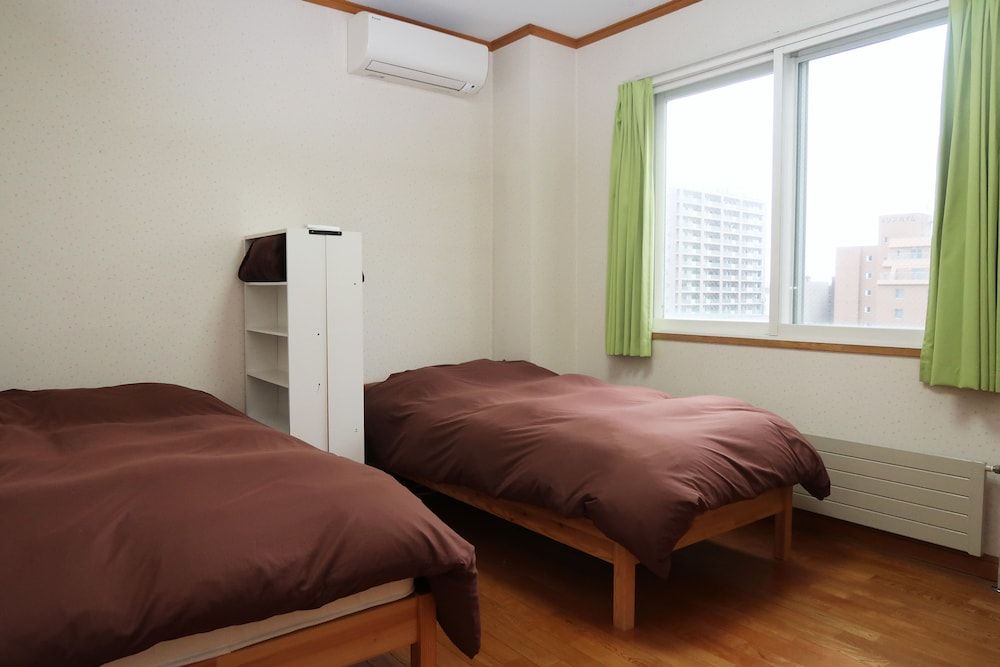 Twin Room, Shared Bathroom, Harbor View