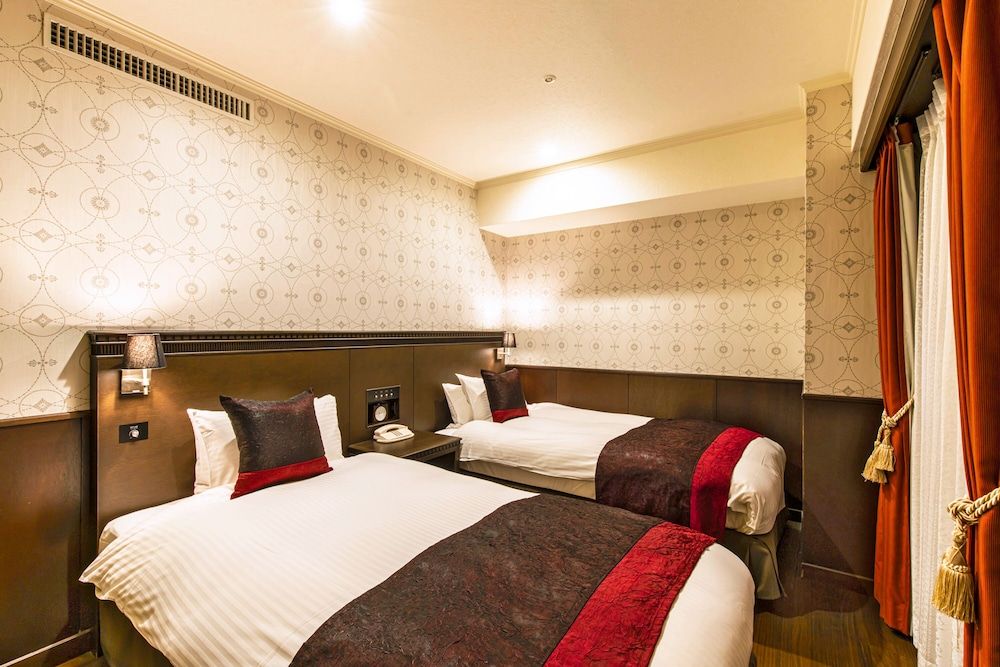 undefined Kobe Tor Road Hotel Sanraku 4