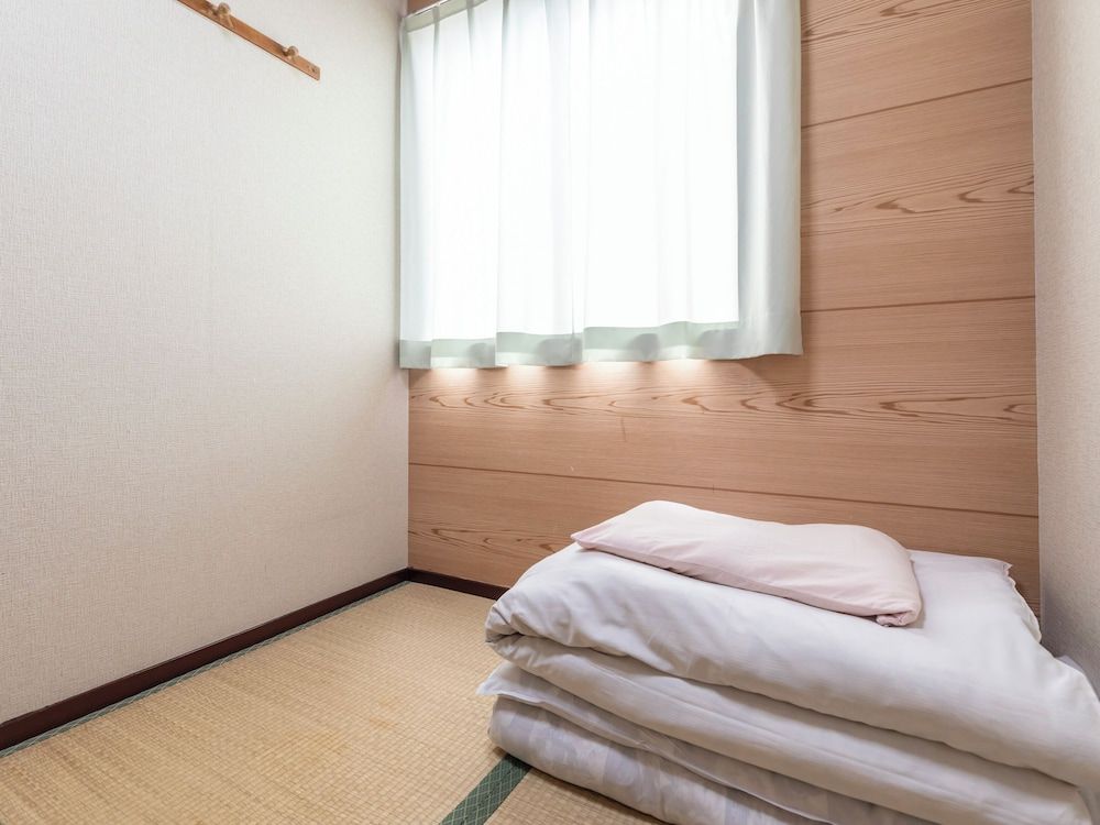 [Next to Bathroom] Japanese Style Room,Shared Bathroom, Non Smoking (For 1 person)