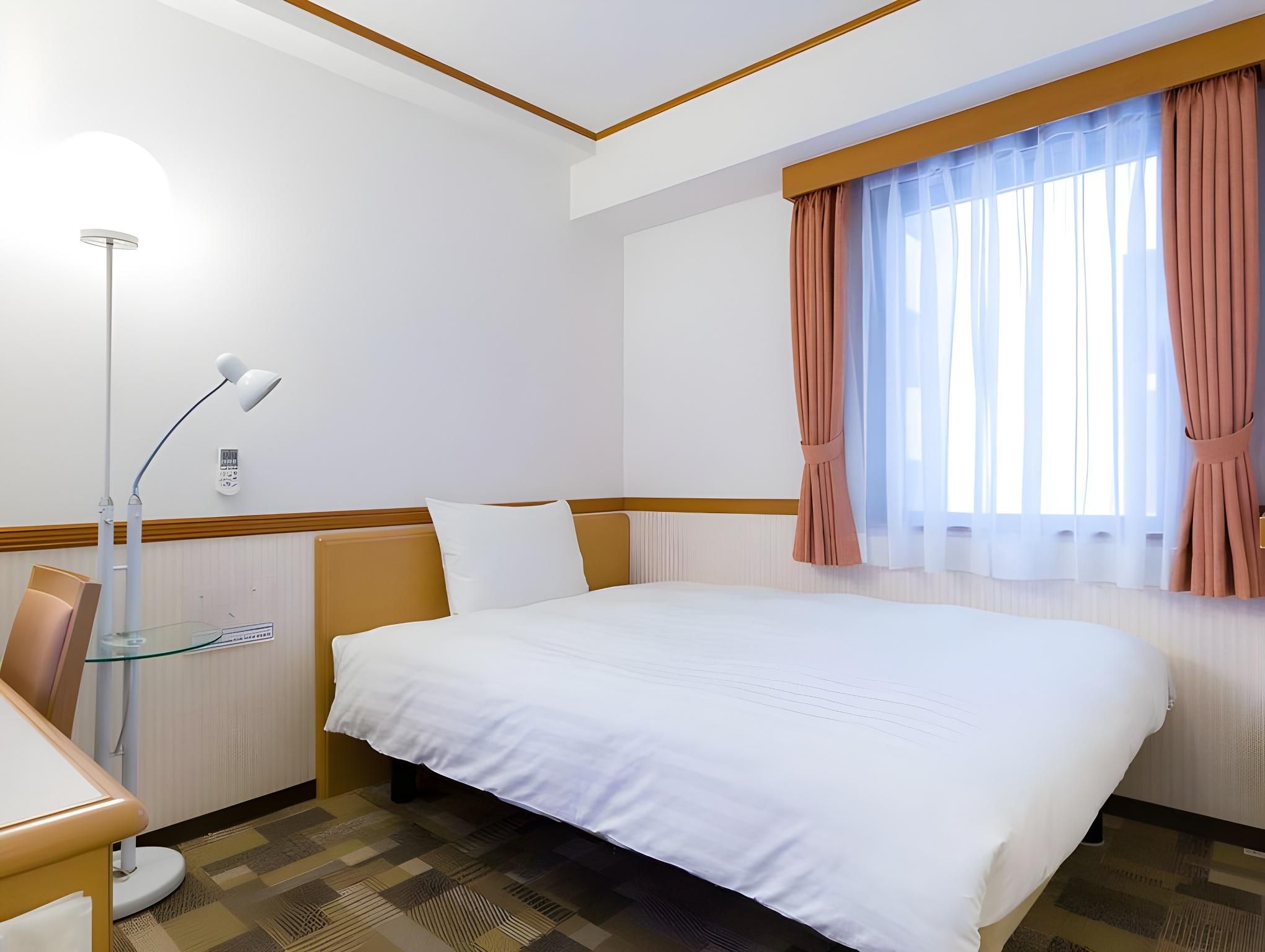 Standard Single Room-Smoking