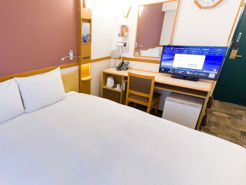 Basic Double Room, Smoking